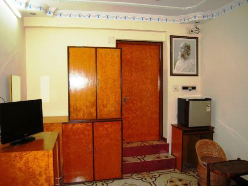 Hotel Rater Tara Diner Rabi Resort