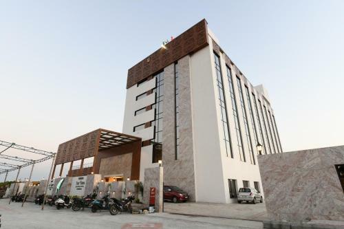 Hotel Harsha The Fern Shivamogga