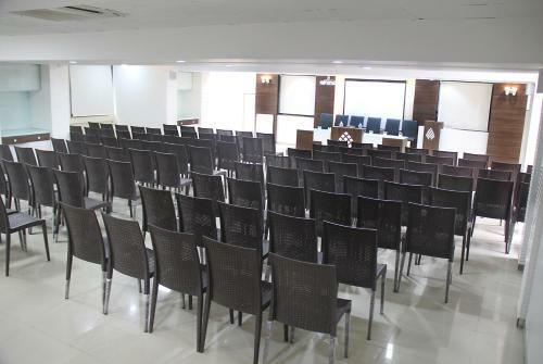 Hotel Saiprasad Executive Solapur
