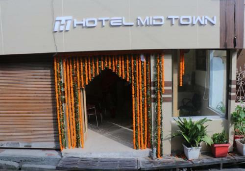 Hotel Mid Town,shimla