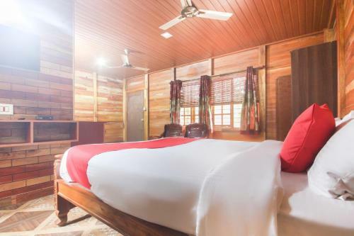 Hotel Oyo 64716 Coffee Flower Resort