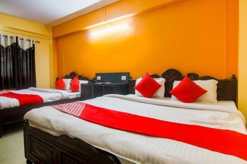 Hotel Oyo 37870 Dayal Residency