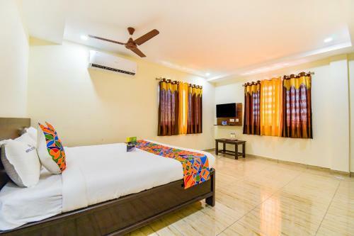Fabhotel Lotus Grand Nandi Circle