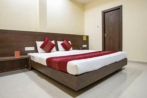 Fabhotel Satyug Jaisinghpura