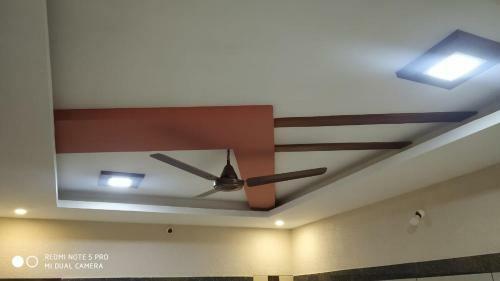 Bed & Breakfast Sar Raj S R Residency