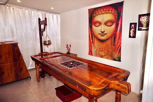 Hotel The Center Court Goa