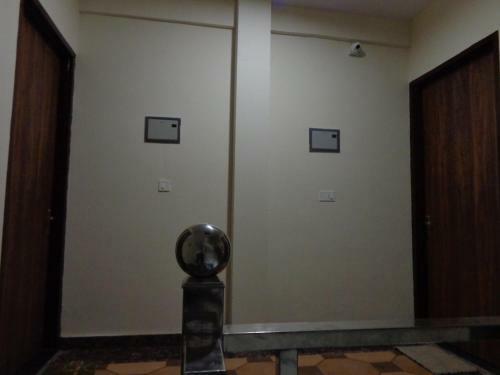 Hotel Rukmani Inn