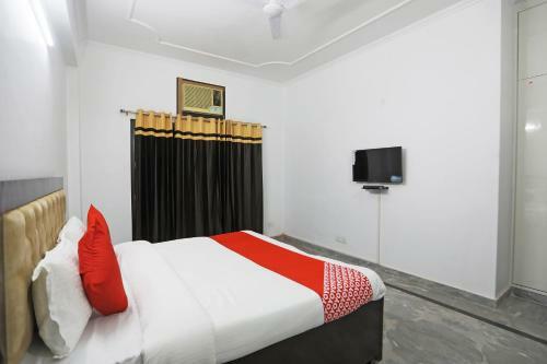 Hotel Oyo 48900 Grand & Epic Inn