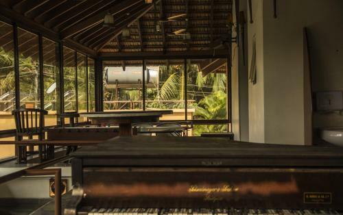Hotel Orritel Village Square, Goa