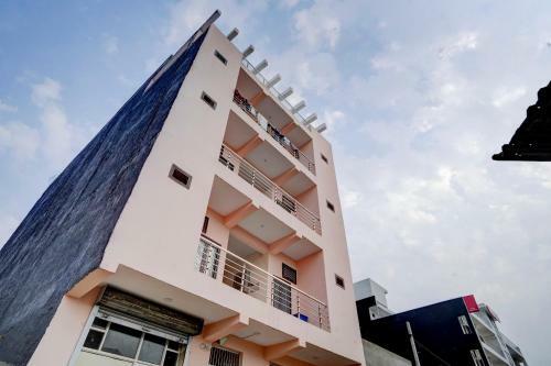 Hostal Oyo 77752 Shree Jee Homes