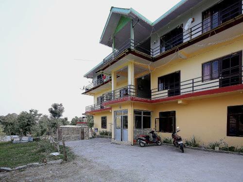 Hostal Oyo 78533 Sun Shine Homestay - 2