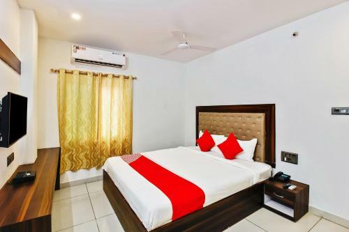 Hotel Oyo 29131 Rk Grand
