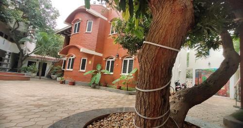 Hotel G G Resorts