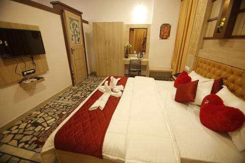 Hotel Spice Mount Heritage Resort