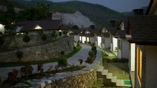 Hotel Luxury Resort In Marchula