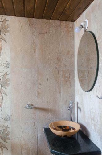 Bed & Breakfast Bigfoot Stay - Malhar Villa