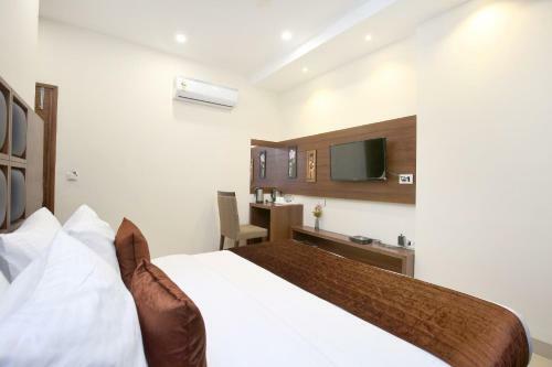 Hotel Capital O 14225 Bahl Regency