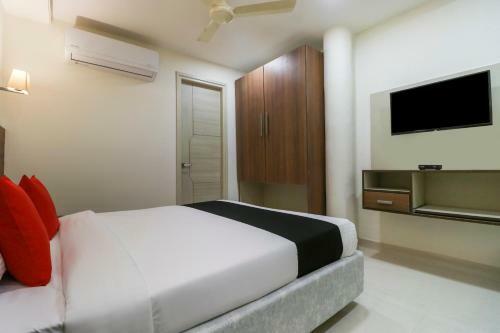 Capital O 71537 Hotel Athens