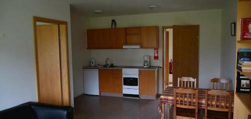 Kaffi Holar Cottages And Apartments