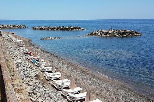 Acciaroli Villa Sleeps 4 Air Con