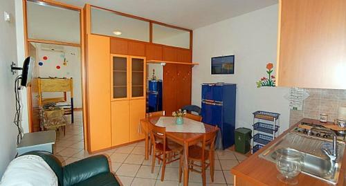 Agropoli Villa Sleeps 4 Air Con