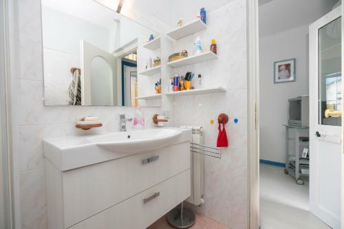 Apartamento Lori' S Inn Mare Appartamento In Villa