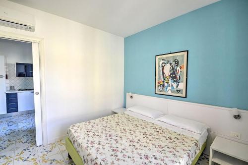 Villa In Agropoli Sleeps 2 Includes Air Con