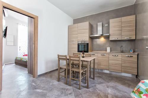 Hostal Nonna Adelina Apartments