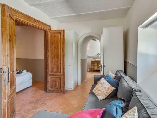 Rustic Apartment In Anghiari With Private Terrace