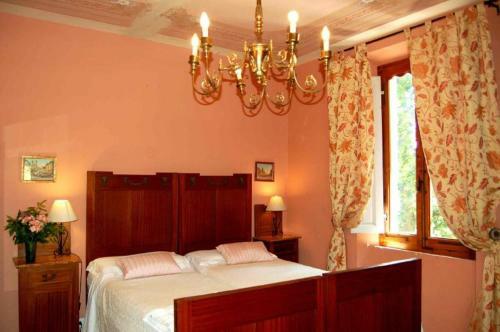Badia Agnano Villa Sleeps 18 Pool Wifi