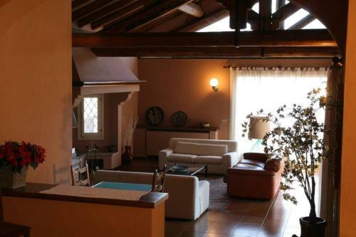 Villa Ofelia, Between The Lake And The Ski Slopes