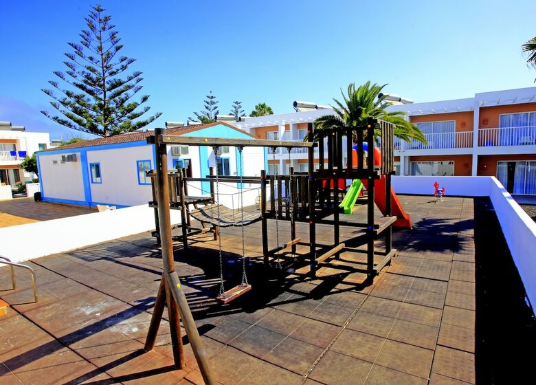 Hotel Lobos Bahia Club