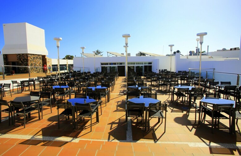 Hotel Lobos Bahia Club
