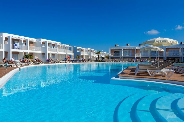 Hotel Lobos Bahia Club