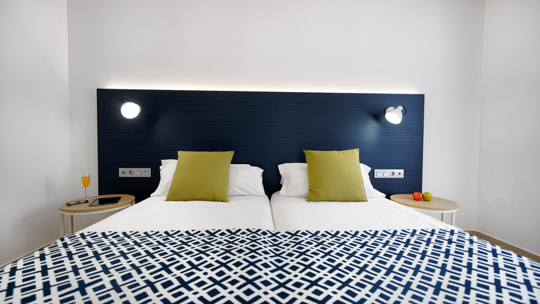 Hotel Broncemar Beach Suites