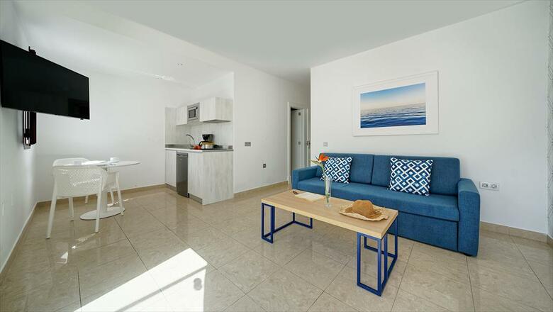Hotel Broncemar Beach Suites