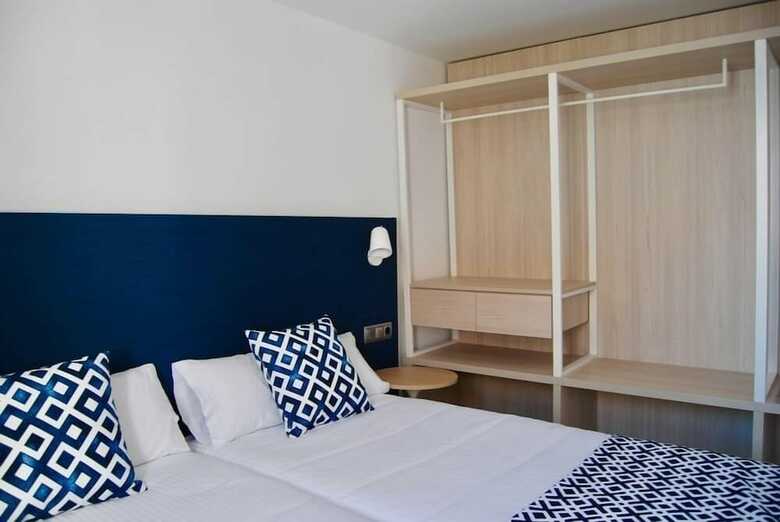 Hotel Broncemar Beach Suites