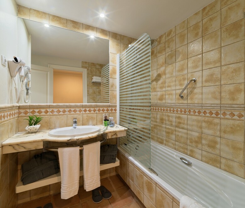 Hotel H10 Playa Esmeralda - Adults Only