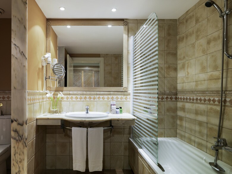 Hotel H10 Playa Esmeralda - Adults Only