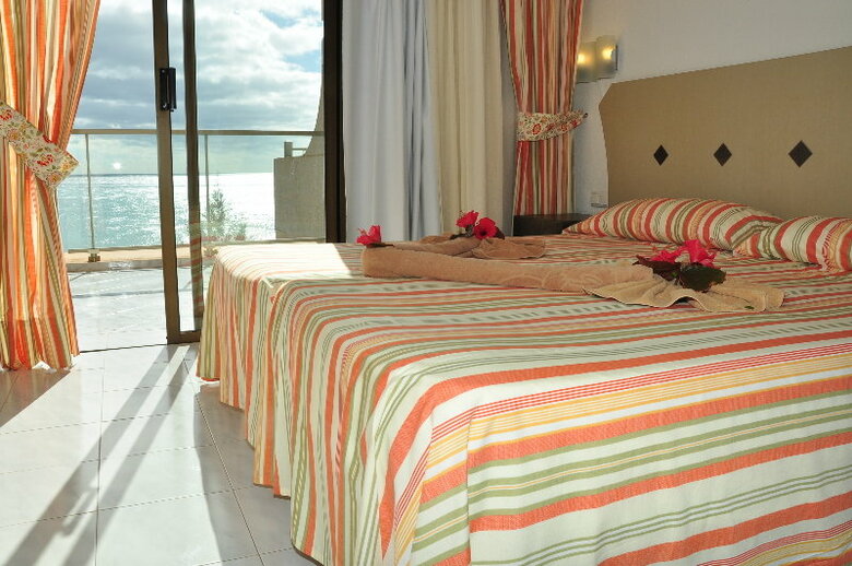 Hotel Sbh Taro Beach