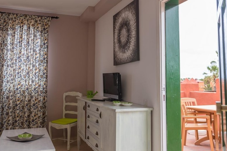 Apartamentos Oasis Royal