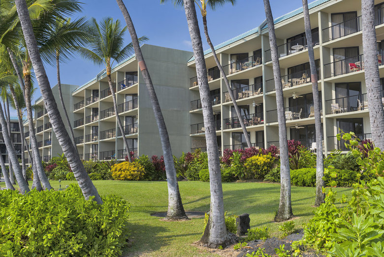 Hotel Aston Kona By The Sea