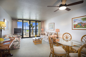 Hotel Aston Kona By The Sea
