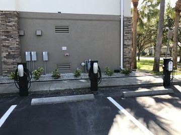 Hotel Holiday Inn Express Naples I-75 (exit 101)