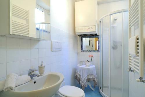 B&B Corallini