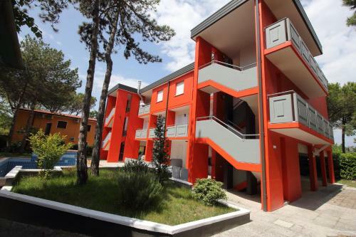 Apartamento Trilocale Con Piscina - Luca