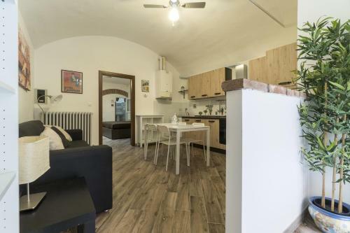 Apartamento House Under The Tower By Studio Vita