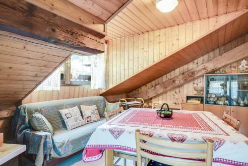 Apartamento Mansarda Tra Le Dolomiti Di Brenta