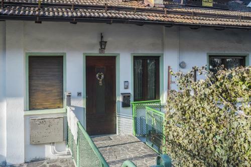 Apartamento Mansarda Tra Le Dolomiti Di Brenta