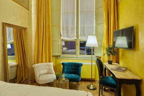 Palazzo Di Alcina - Residenza D'epoca - Luxury B&B